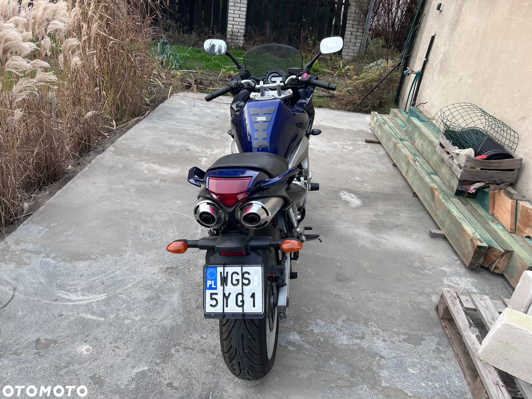 Yamaha FZ6 - 3