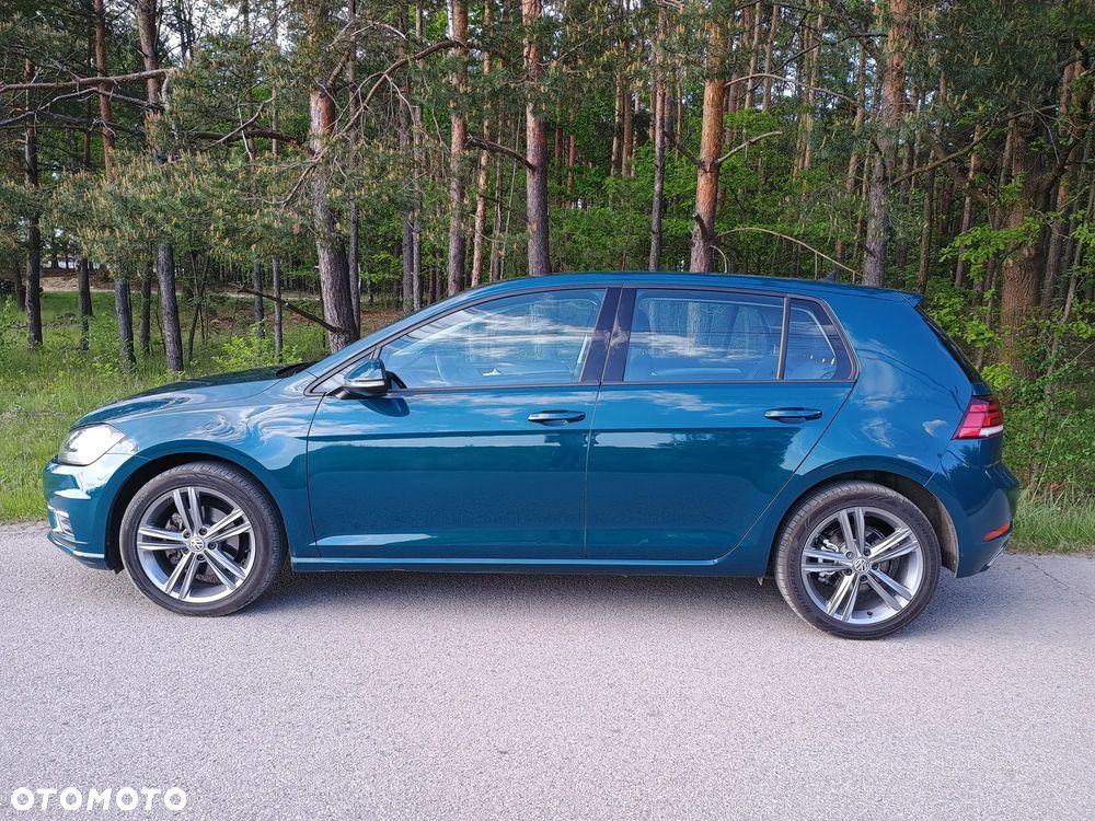 Volkswagen Golf - 2