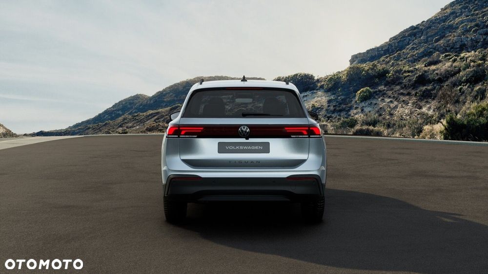 Volkswagen Tiguan - 9