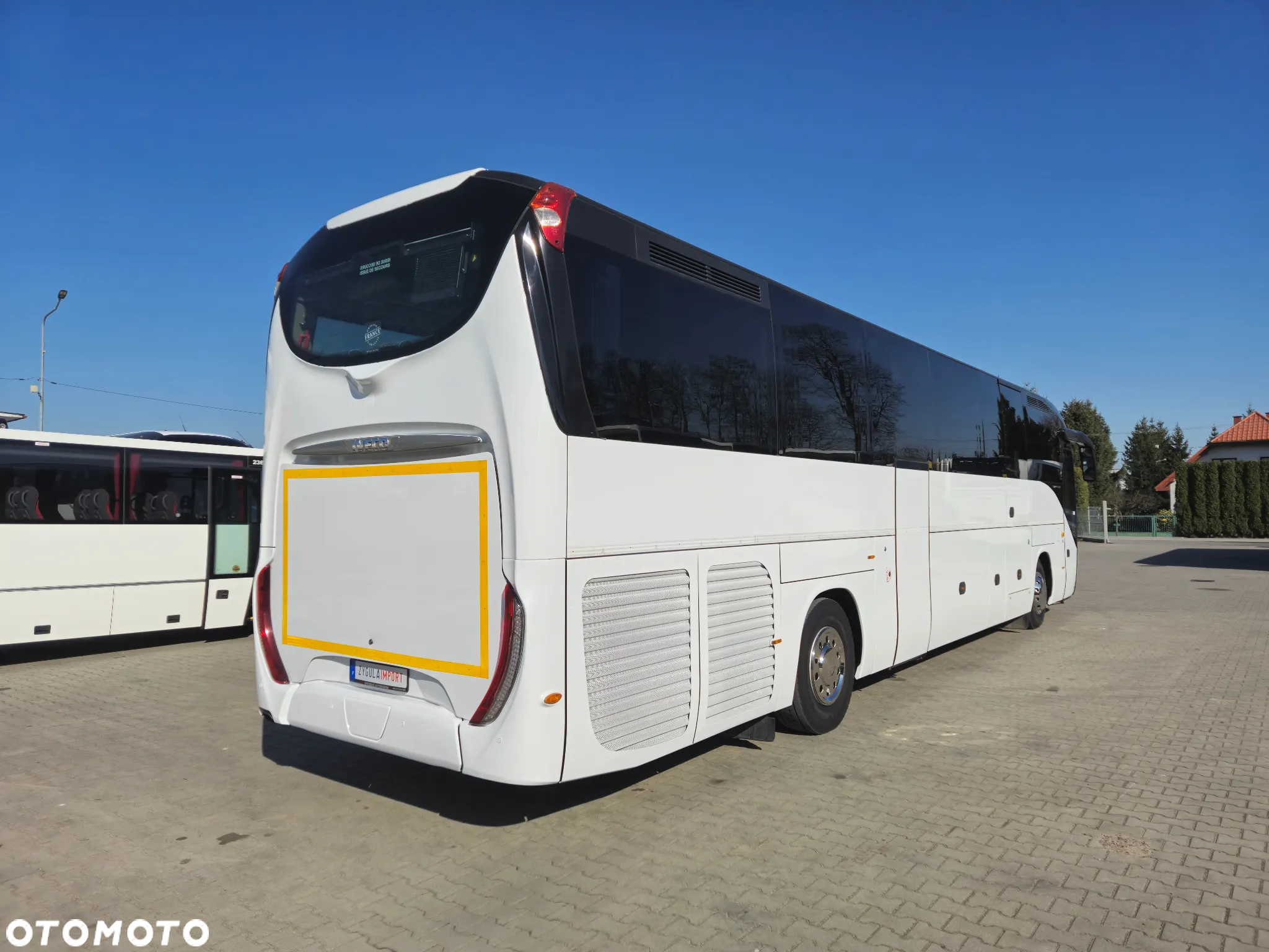 Iveco MAGELYS / SPROWADZONY / WINDA / EURO 6 - 17