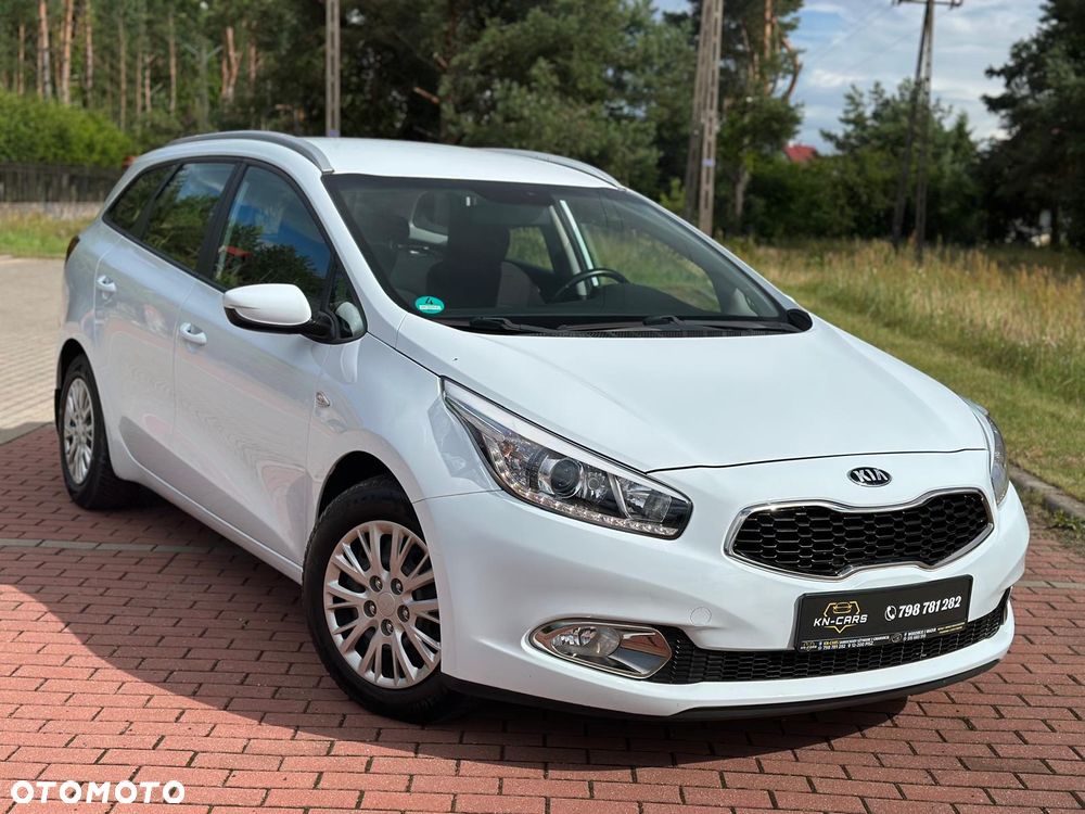 Kia Ceed 1.6 GDI Business Line - 26