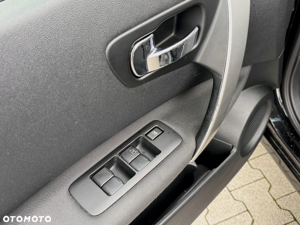 Nissan Qashqai 2.0 acenta - 12