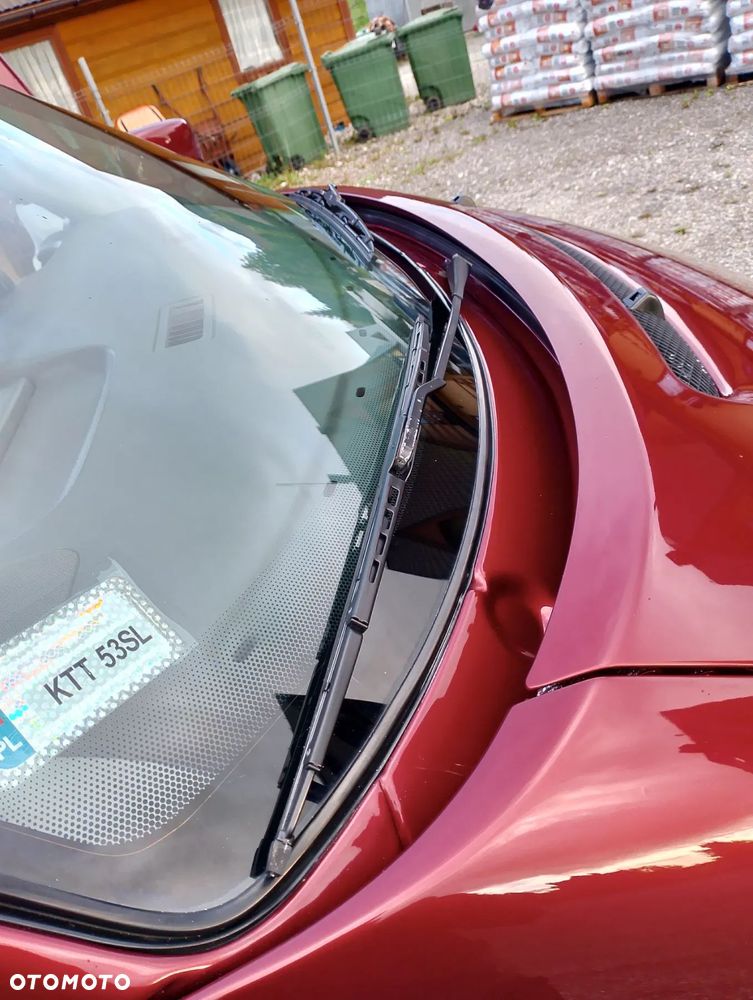 Volkswagen Caravelle - 26