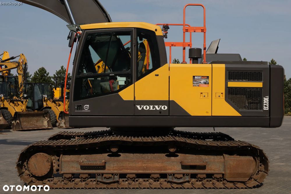 Volvo EC220EL - 4