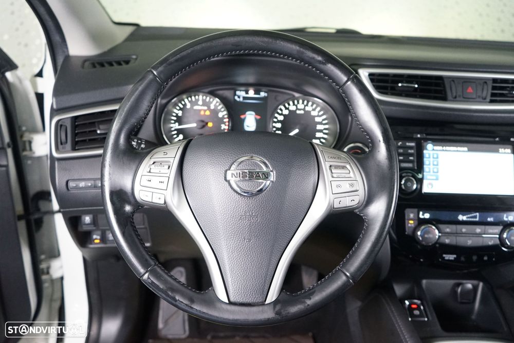 Nissan Qashqai 1.2 DIG-T N-Connecta - 21