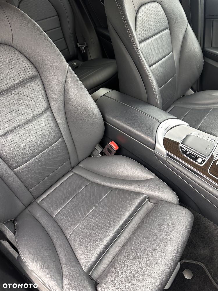 Mercedes-Benz GLC 200 d - 18
