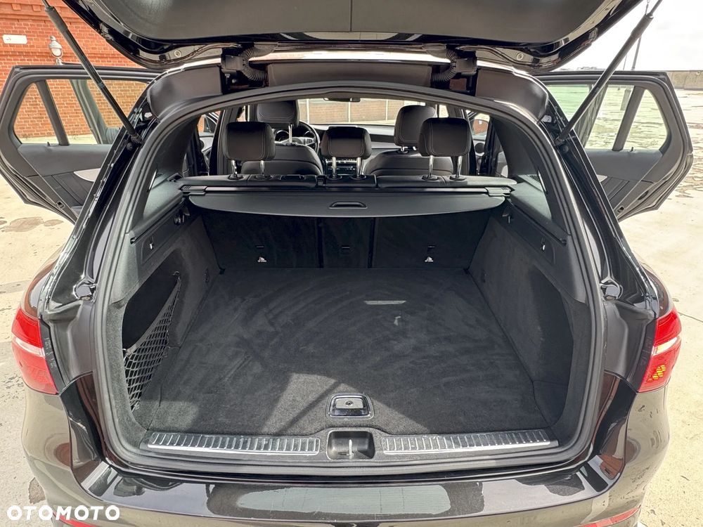 Mercedes-Benz GLC 300 4-Matic - 14