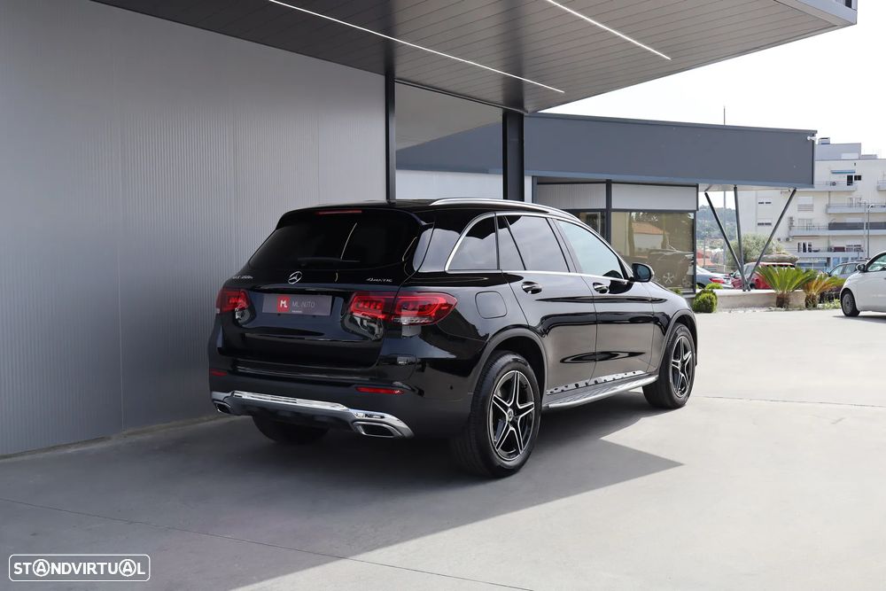 Mercedes-Benz GLC 300 e 4Matic - 3