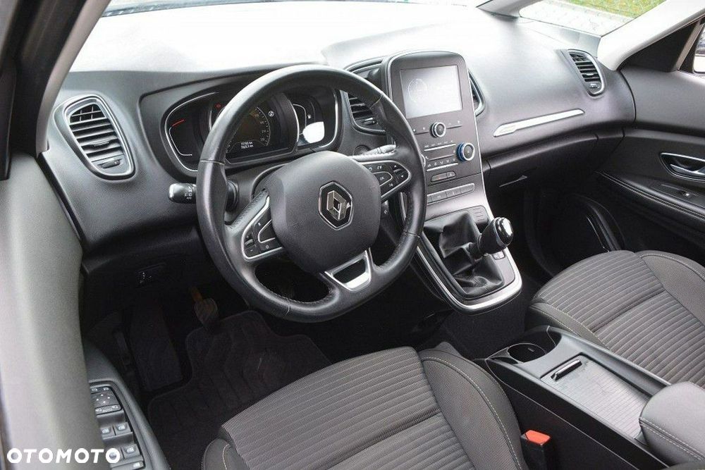 Renault Grand Scenic Energy TCe 130 S&S LIMITED - 11