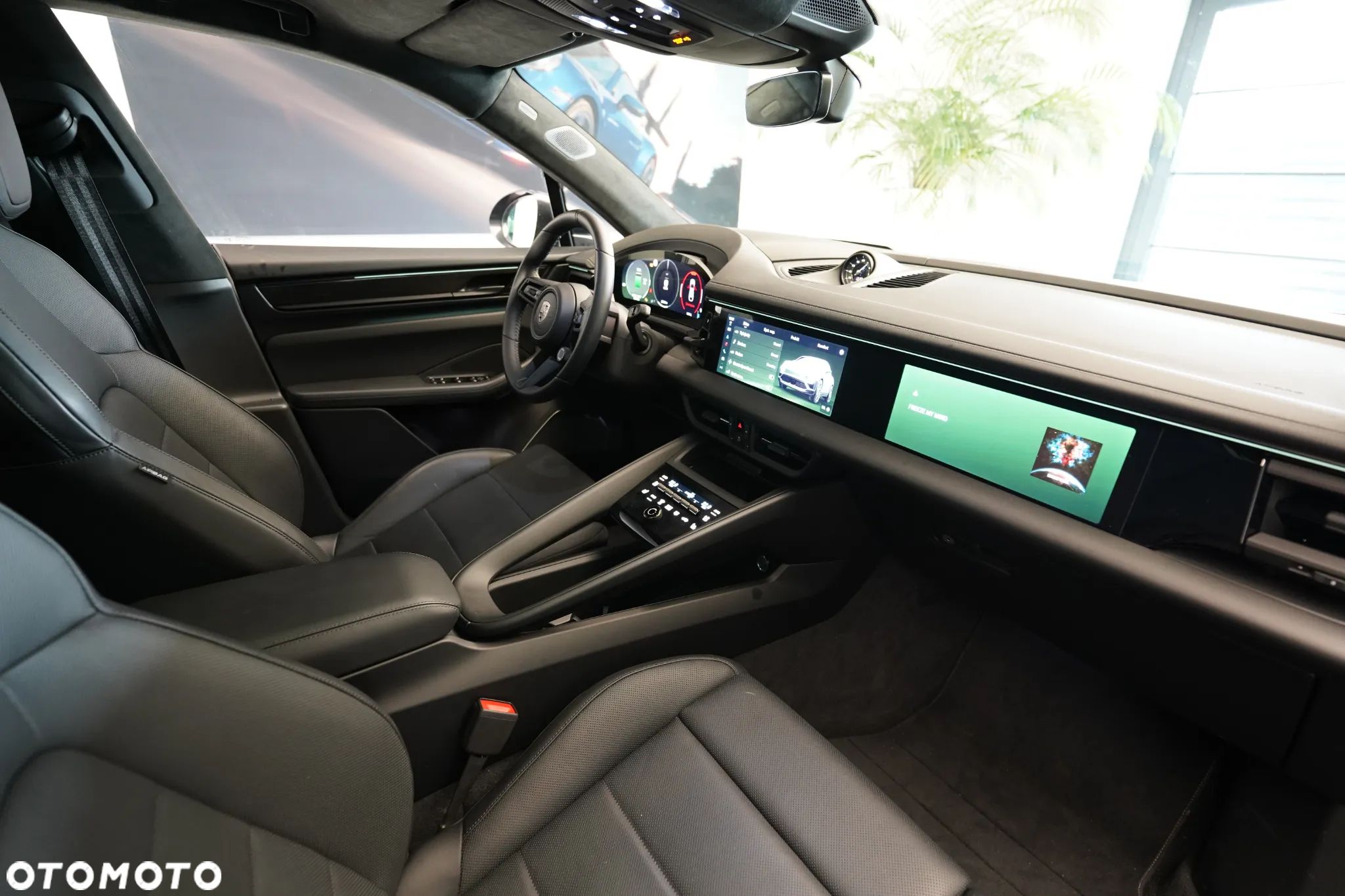 Porsche Macan Turbo 100kWh - 15