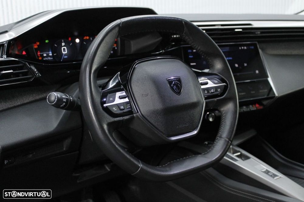 Peugeot 408 1.2 PureTech Allure EAT8 - 22