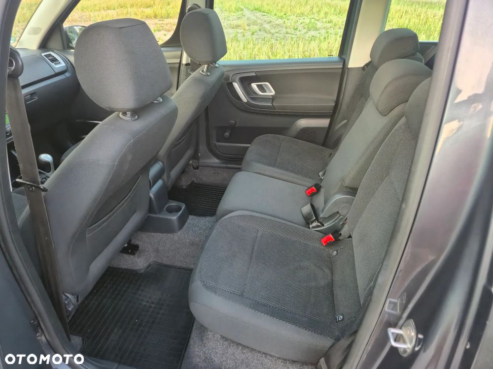 Skoda Roomster 1.6 16V Comfort PLUS EDITION - 11
