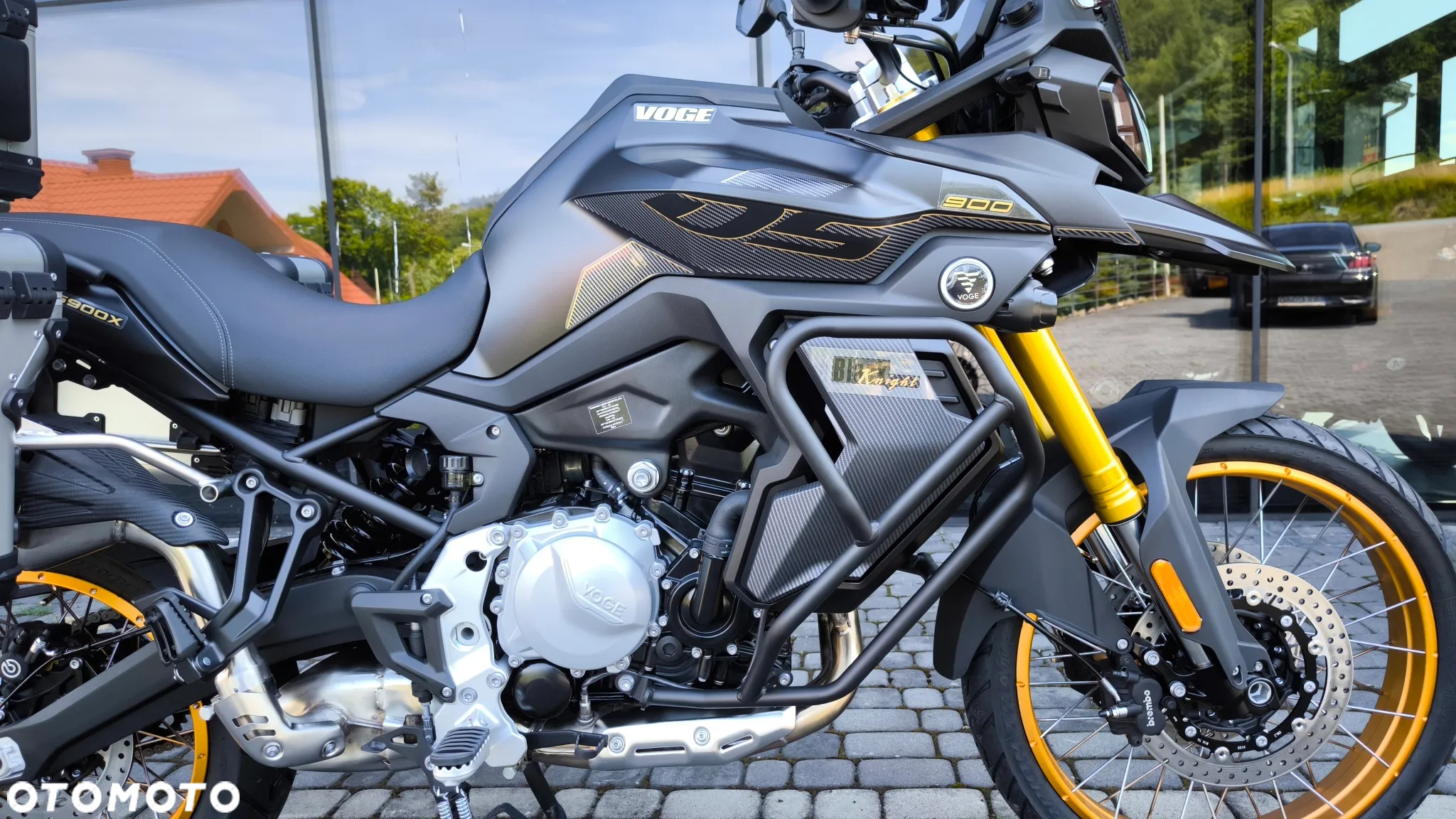VOGE 900DSX - 14