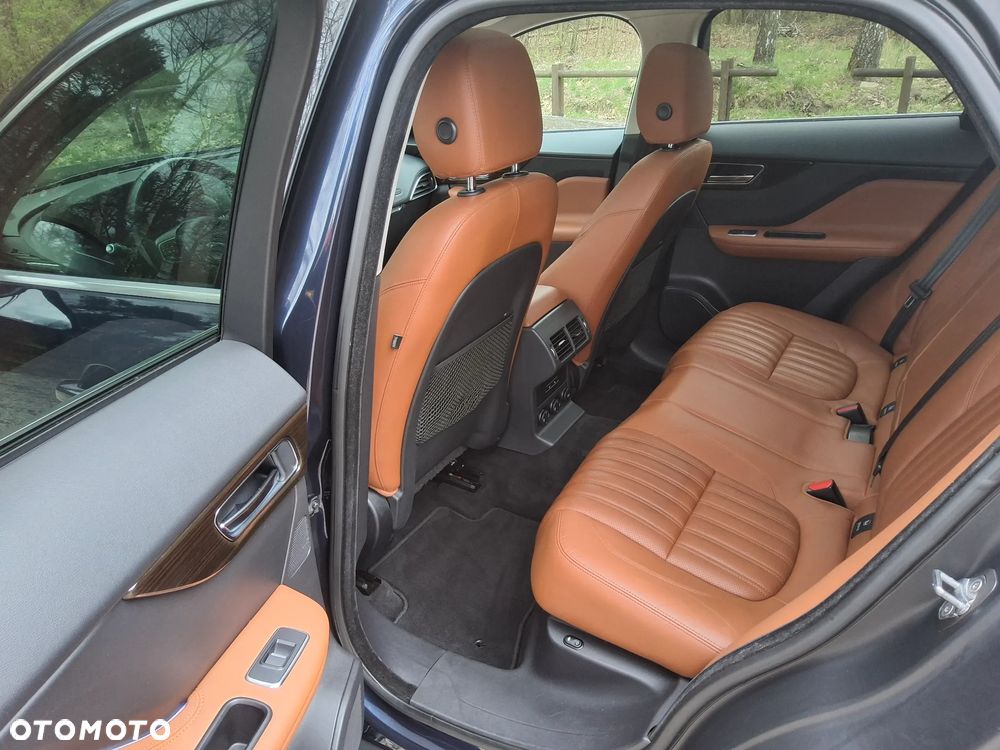 Jaguar F-Pace 2.0 i4D AWD R-Sport - 5