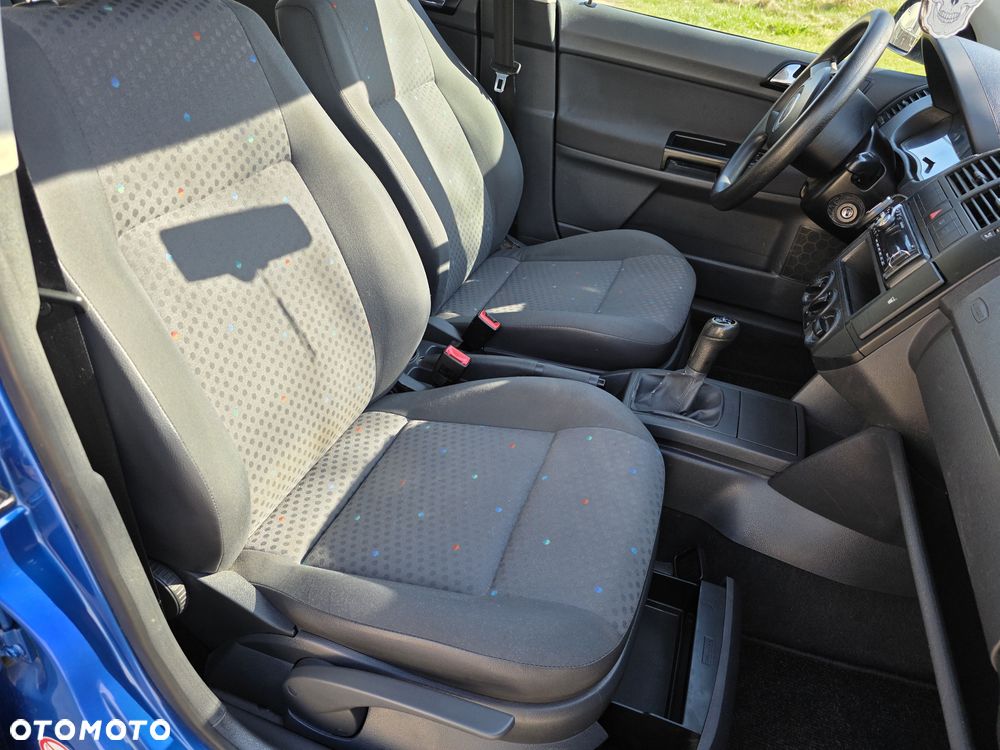 Volkswagen Polo - 23