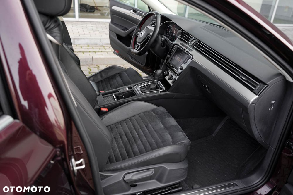 Volkswagen Passat 2.0 TDI BMT Highline DSG - 31
