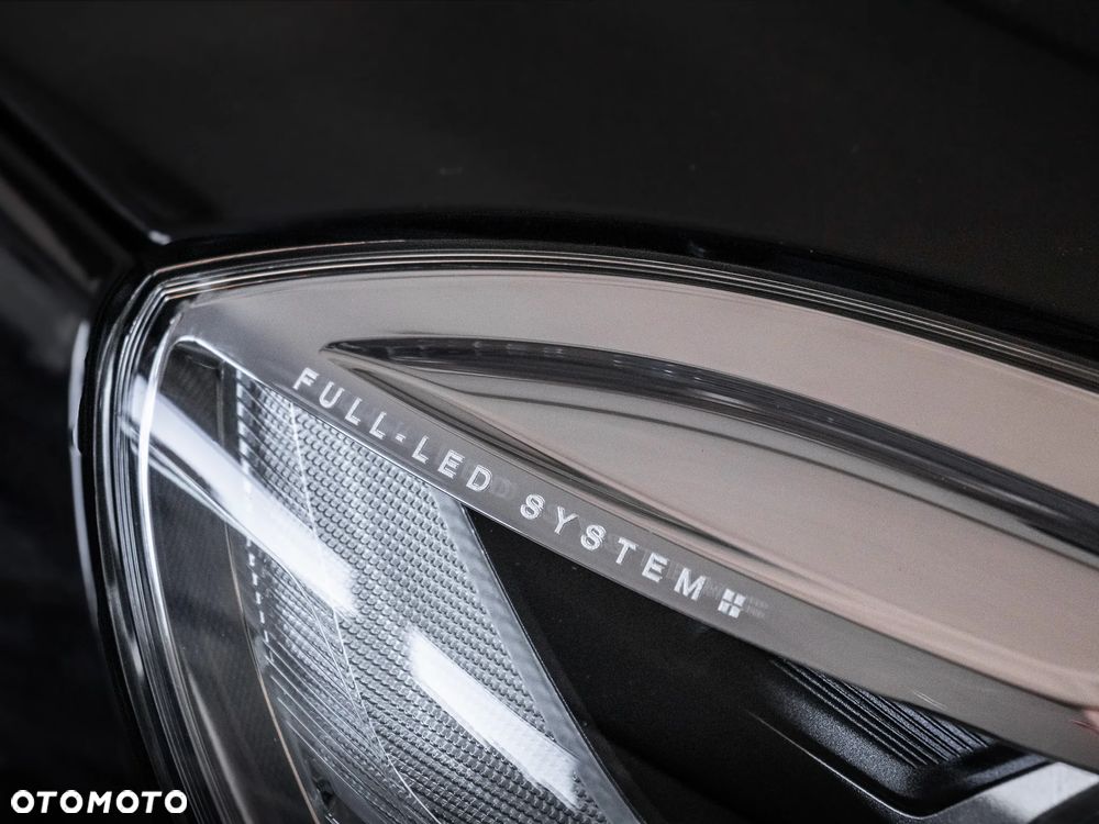 Volvo V40 D2 Drive-E Momentum - 37