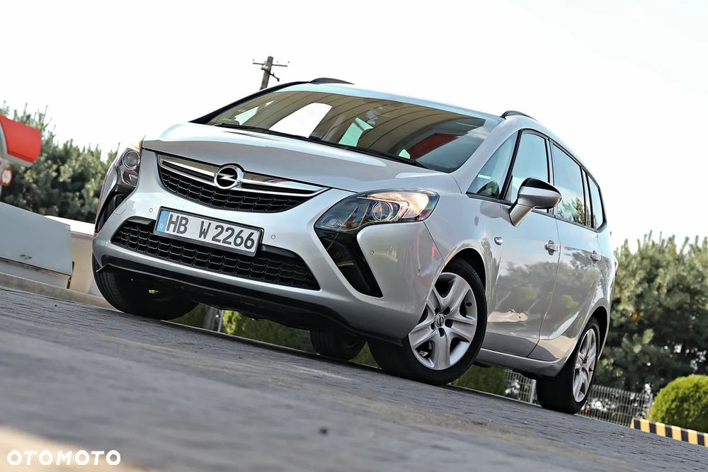 Opel Zafira Tourer 2.0 CDTI Edition - 1