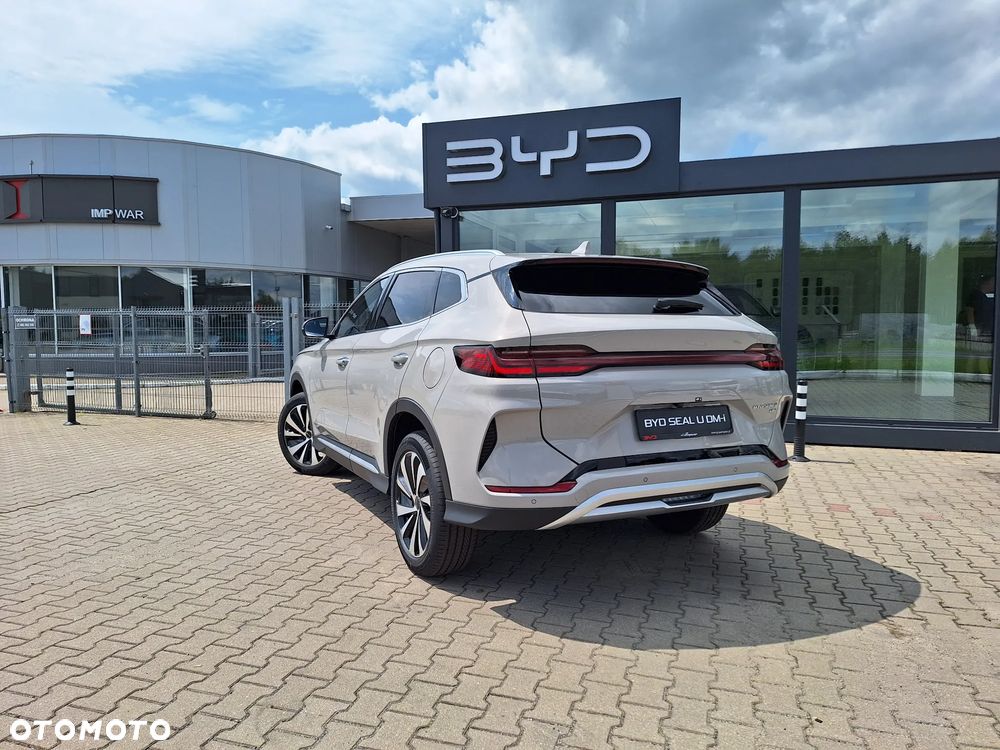 BYD Seal U DM-i 1.5T Design AWD - 4