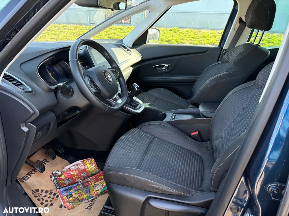 Renault Scenic BLUE dCi 120 BLACK EDITION - 13