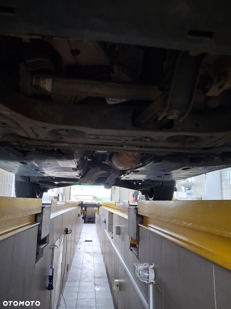 Nissan Qashqai 2.0 Tekna CVT - 8