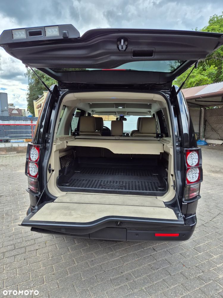Land Rover Discovery 3.0D V6 HSE - 7