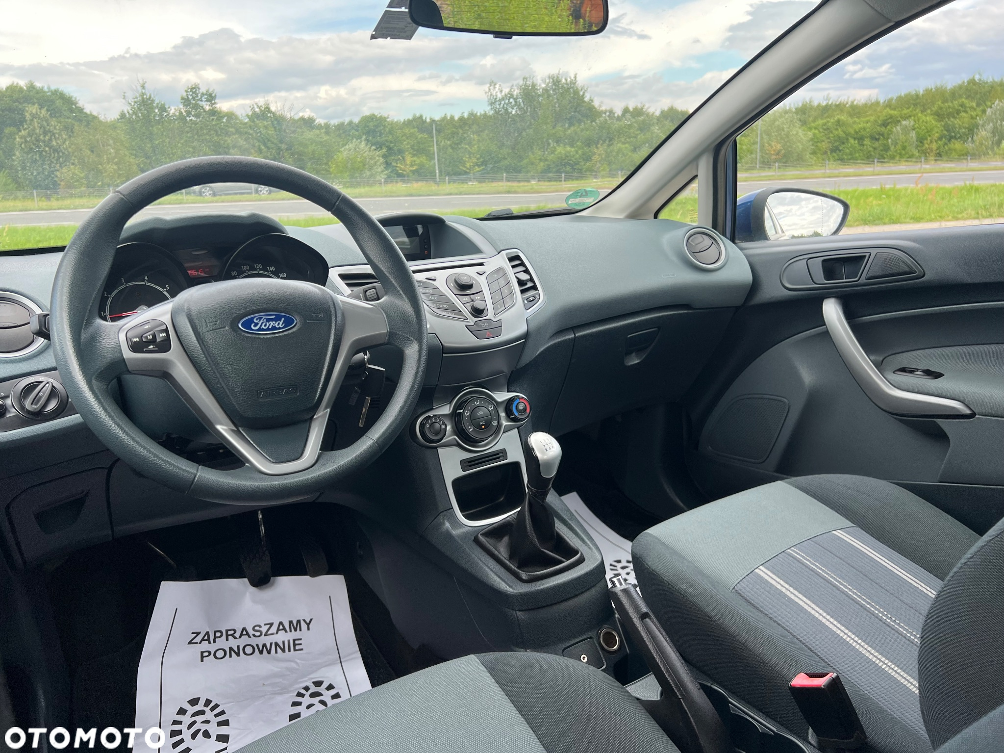Ford Fiesta 1.25 Champions Edition - 26