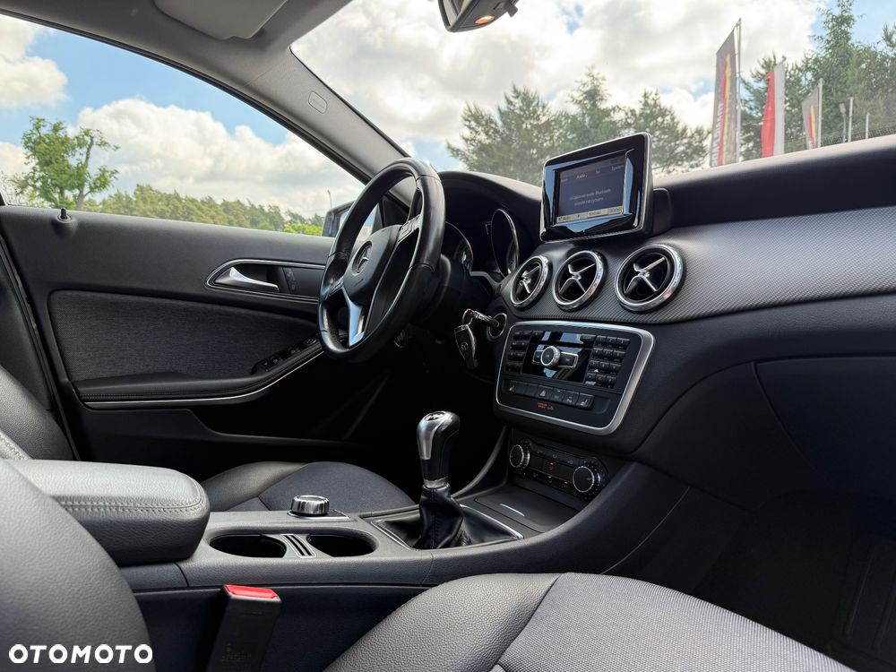 Mercedes-Benz GLA 200 Edition 1 - 14