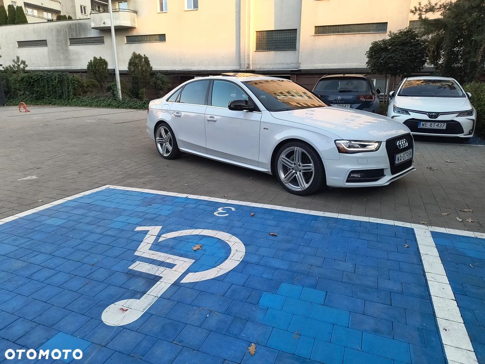 Audi A4 Limousine - 2