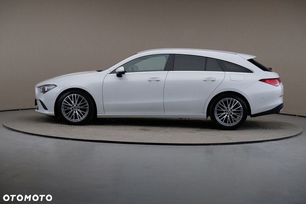 Mercedes-Benz CLA - 4