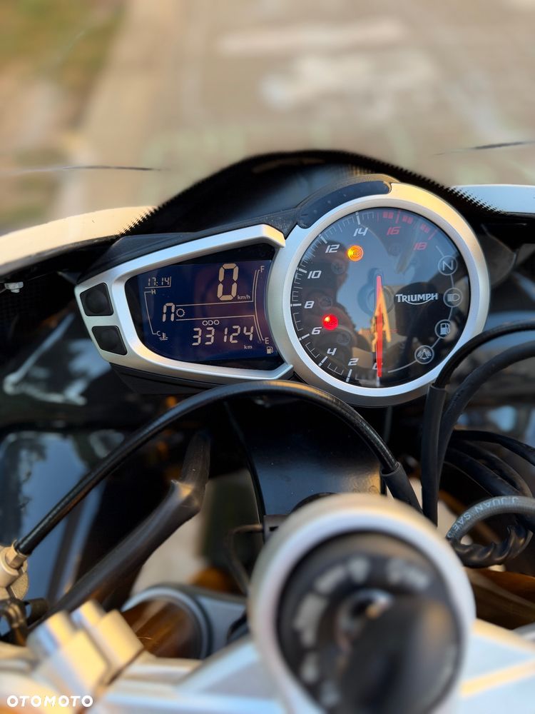 Triumph Daytona - 29