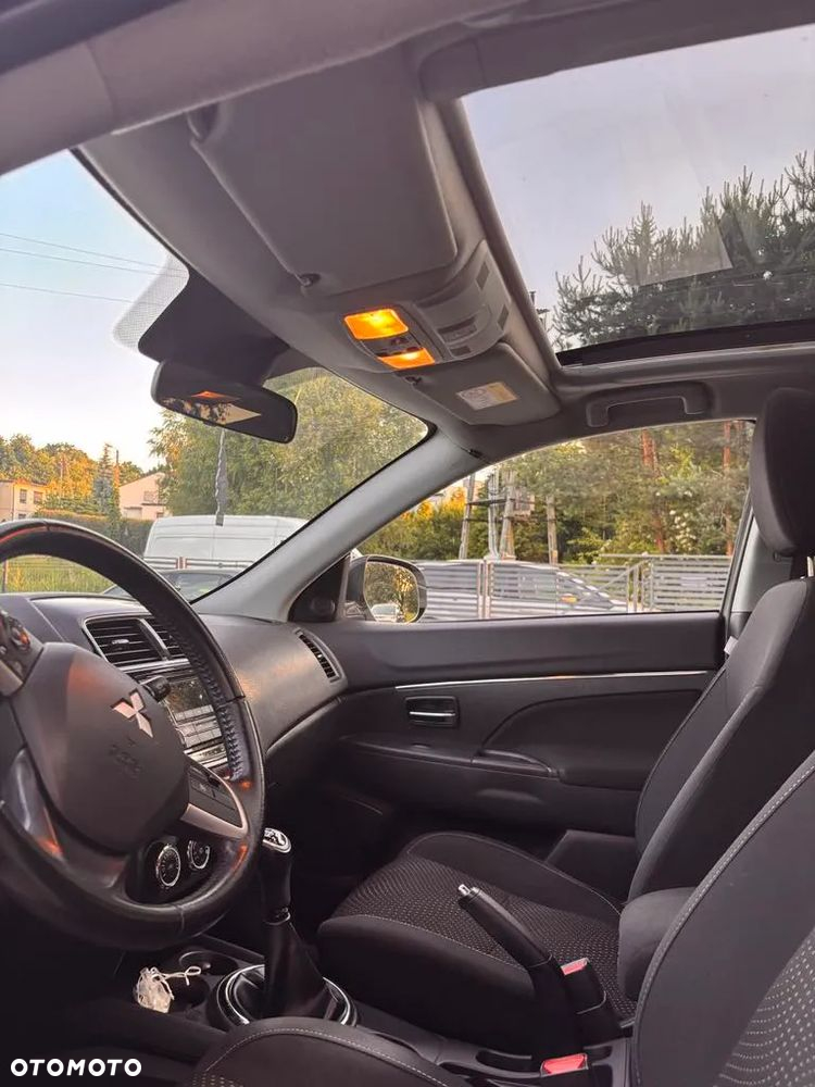 Mitsubishi ASX 1.6 Blue Sky Edition - 12