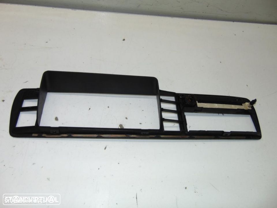 VW Jetta 1º modelo ou Golf 1 aro de conta-km's - 3