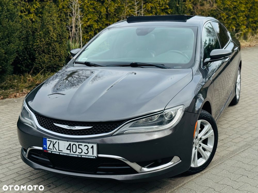 Chrysler 200 - 16