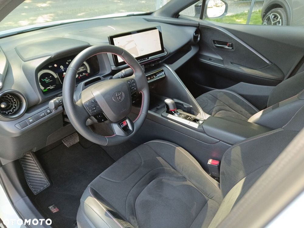 Toyota C-HR - 10