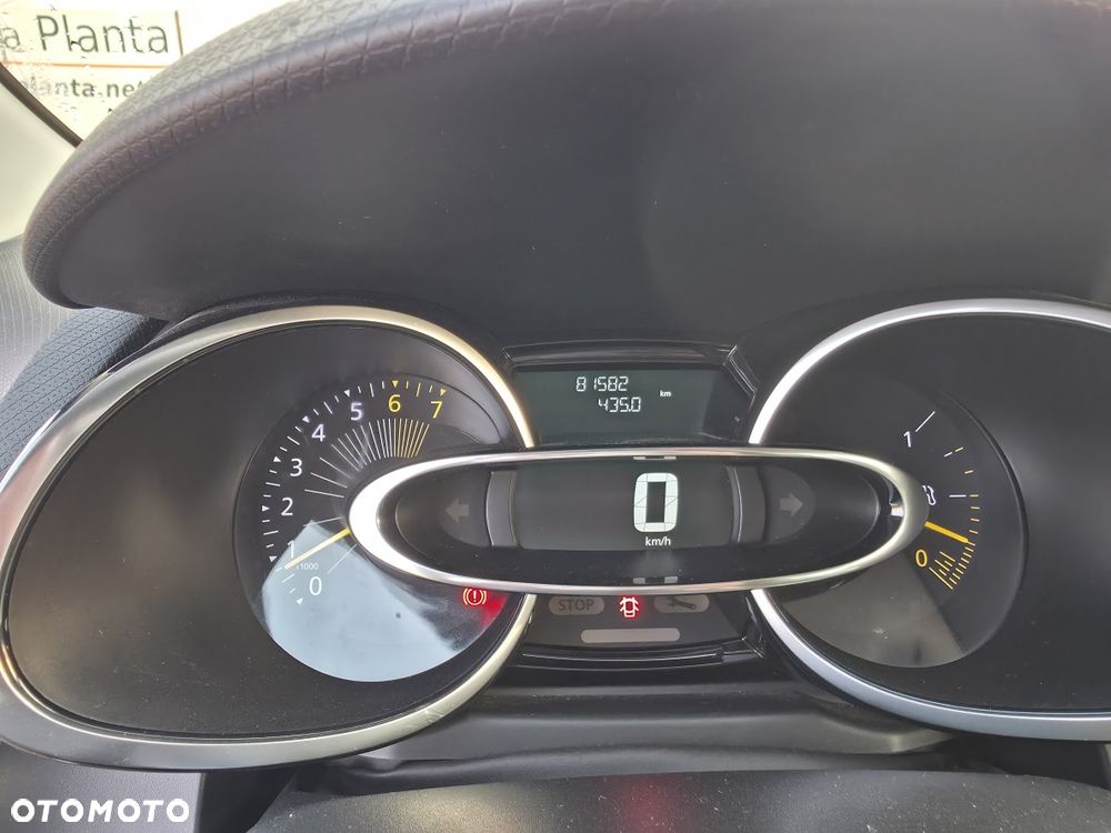 Renault Clio - 8
