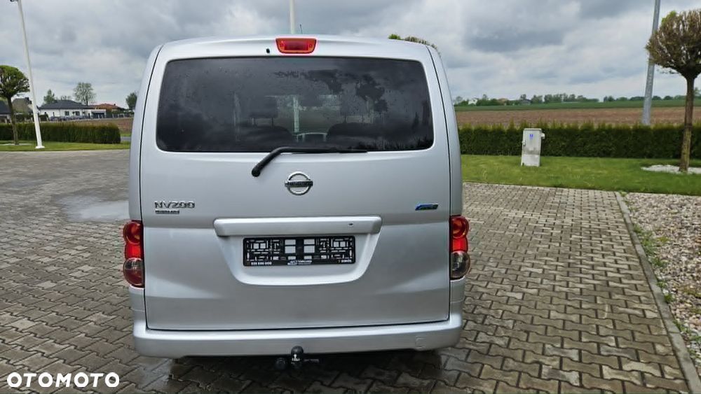 Nissan NV 200 Evalia - 18