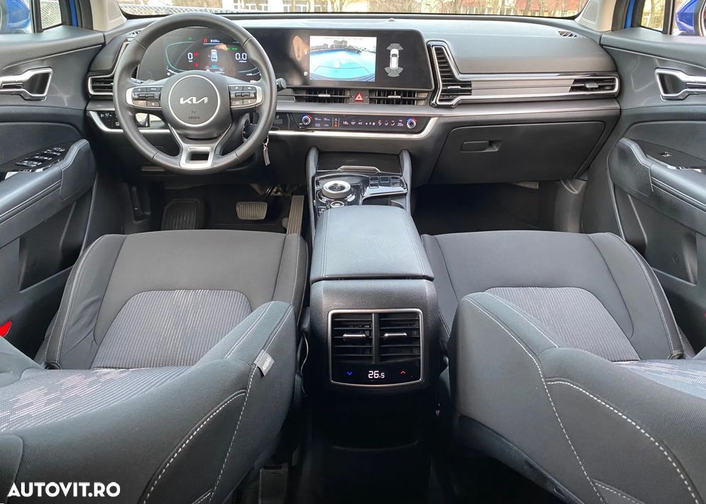 Kia Sportage 1.6 T-GDI HEV 6AT 4x2 Business Line - 9