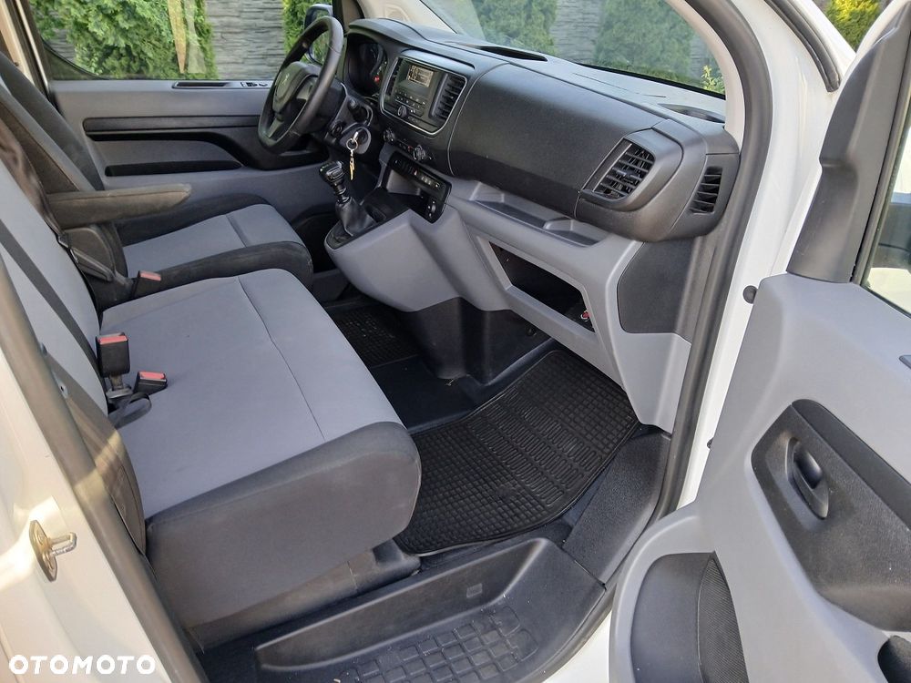 Peugeot Traveller 1.6 BlueHDi Standard Active - 10