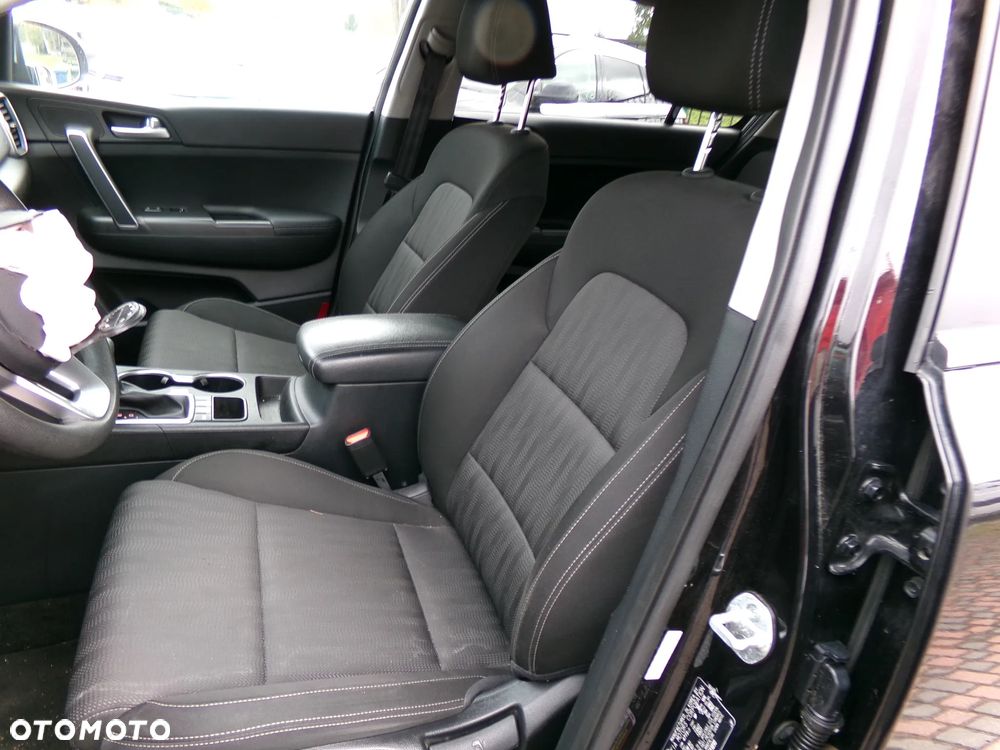 Kia Sportage - 10