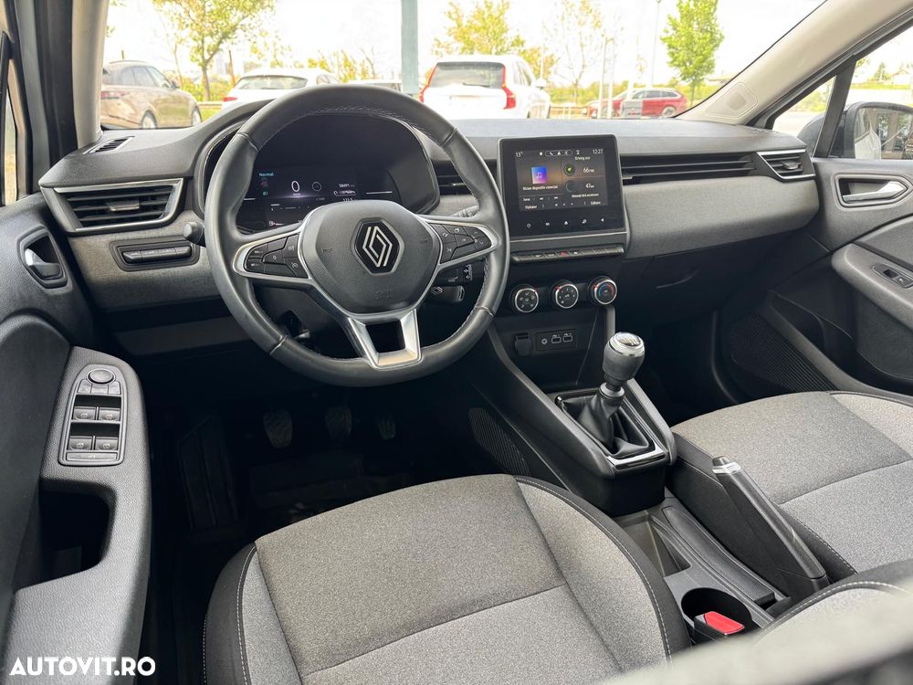 Renault Clio V Blue dCi 100 Evolution - 4