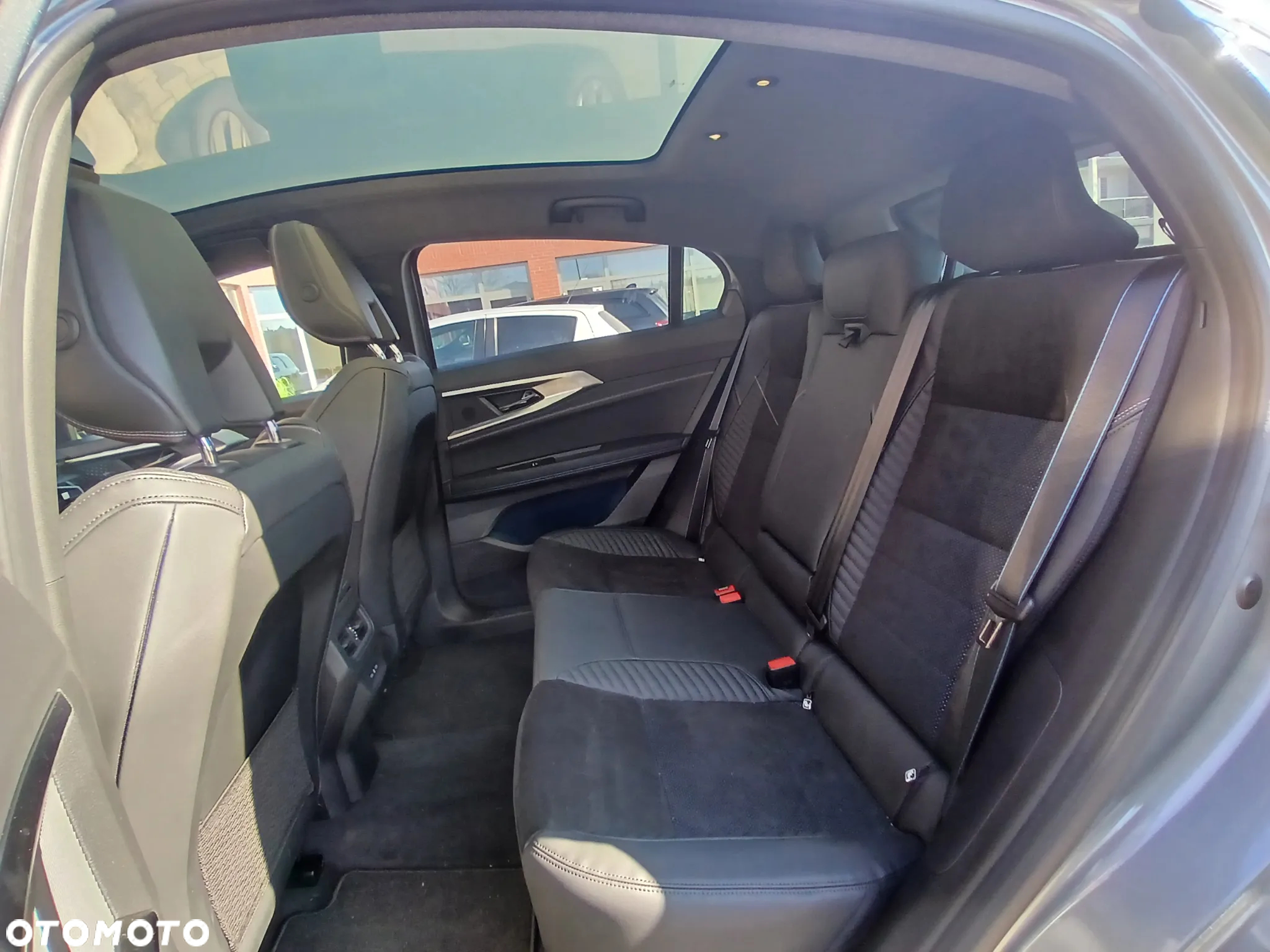 Renault Rafale 1.2 E-Tech Full Hybrid 200 esprit Alpine MMT - 10
