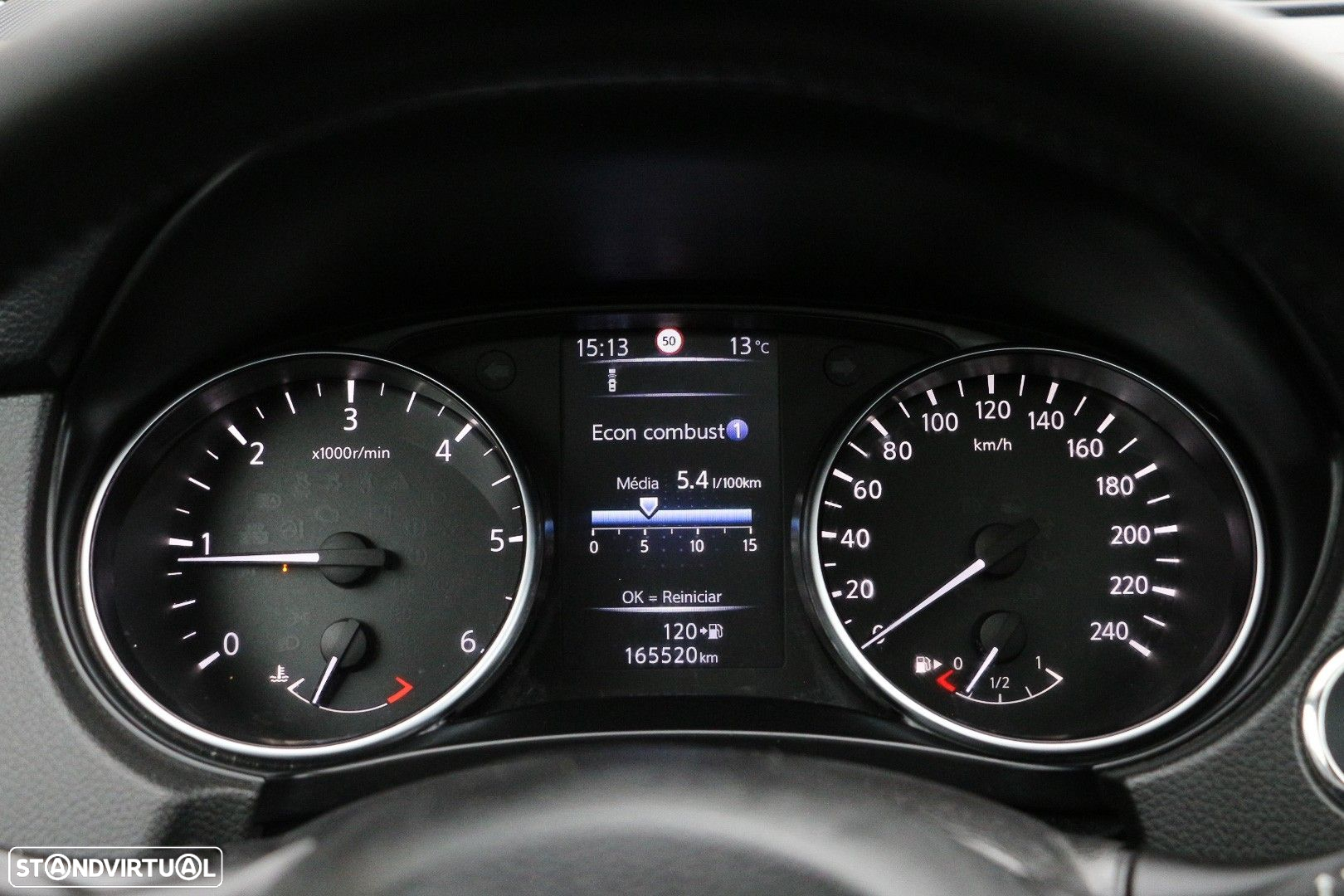 Nissan Qashqai 1.5 dCi N-Connecta - 24
