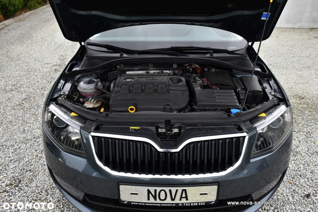 Skoda Octavia 2.0 TDI 4x4 L&K DSG - 35