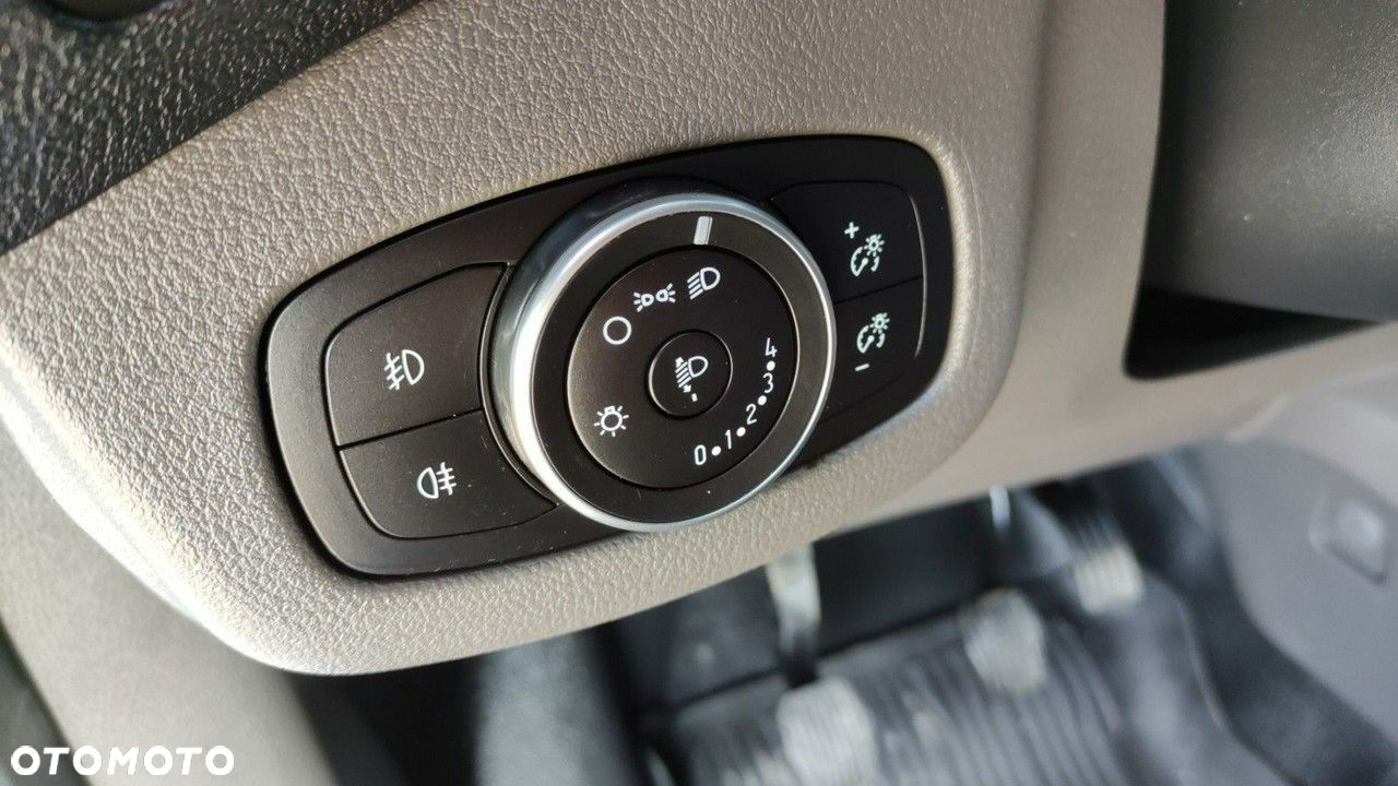 Ford transit-connect - 20