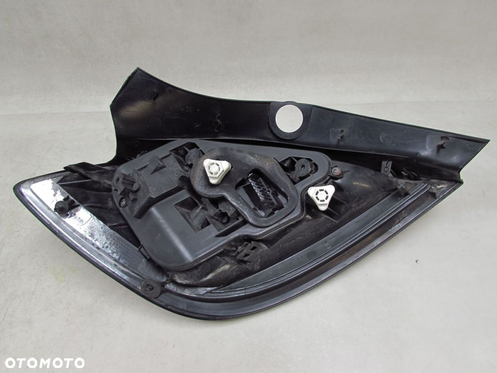 OPEL ASTRA H HB 04-11 LAMPA TYL PRAWA 24451837 - 5