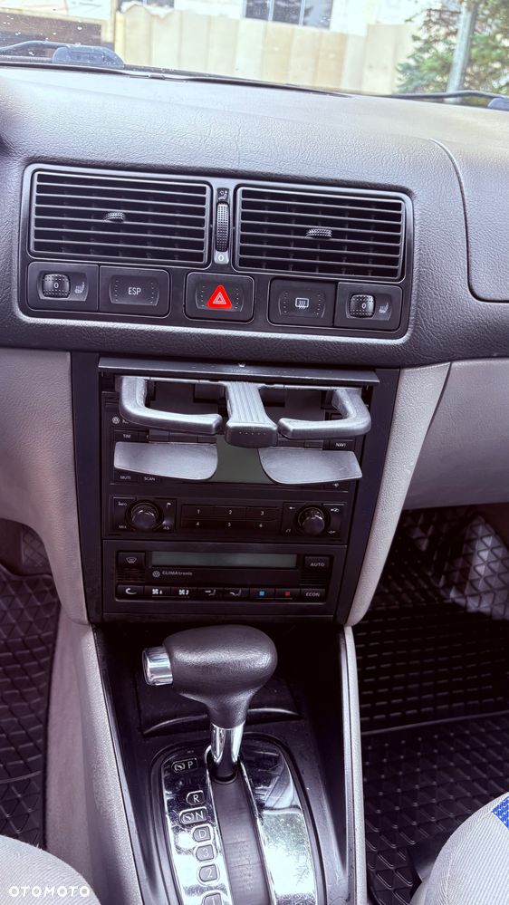 Volkswagen Golf 1.6 Automatik Edition - 21