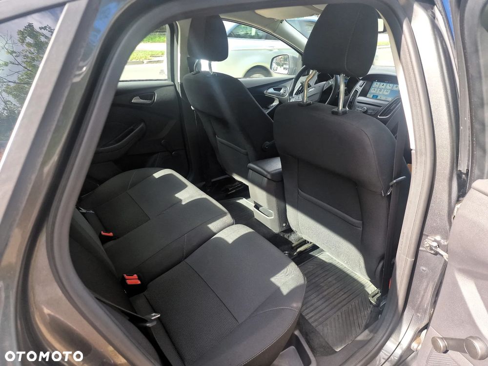 Ford Focus 1.5 EcoBoost SYNC Edition ASS - 6