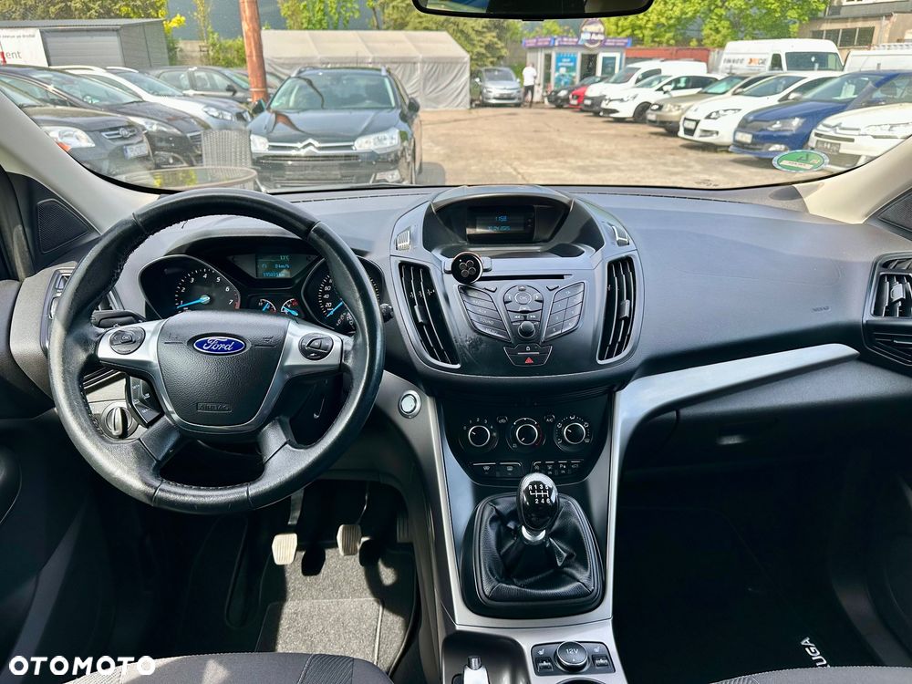 Ford Kuga 1.6 EcoBoost 2x4 Trend - 14