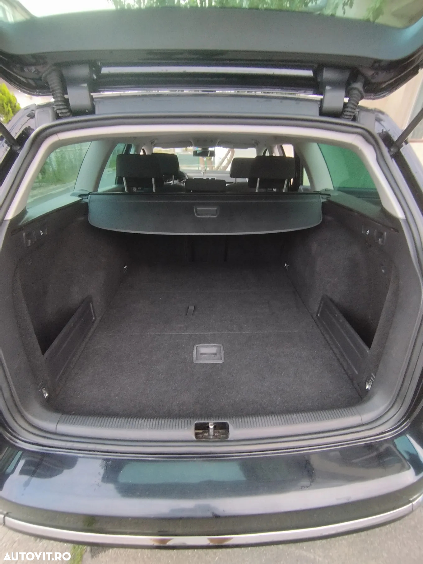 Volkswagen Passat Variant 2.0 TDI BlueMotion Technology DSG Trendline - 7